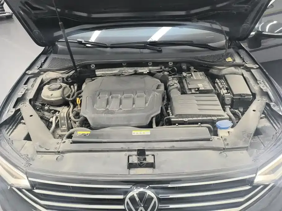 Volkswagen Magotan 2022 из CN, фото 10