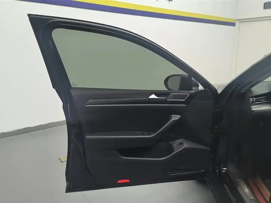 Volkswagen Magotan 2022 из CN, фото 7