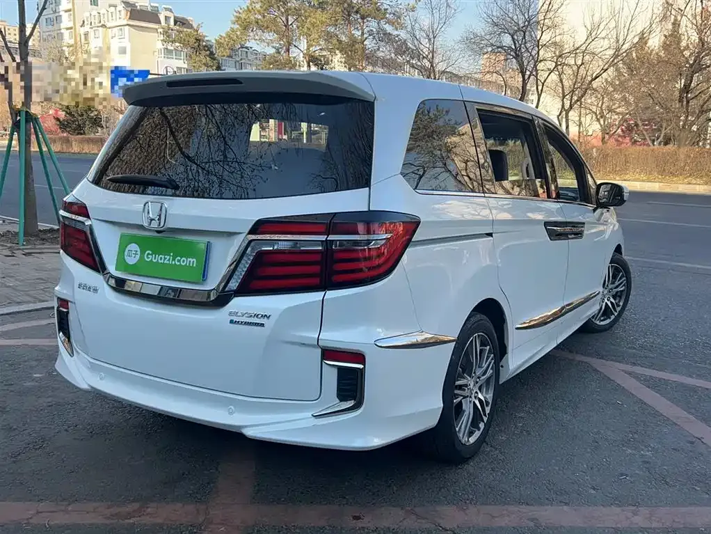 Honda Elysion 2021 из CN, фото 6
