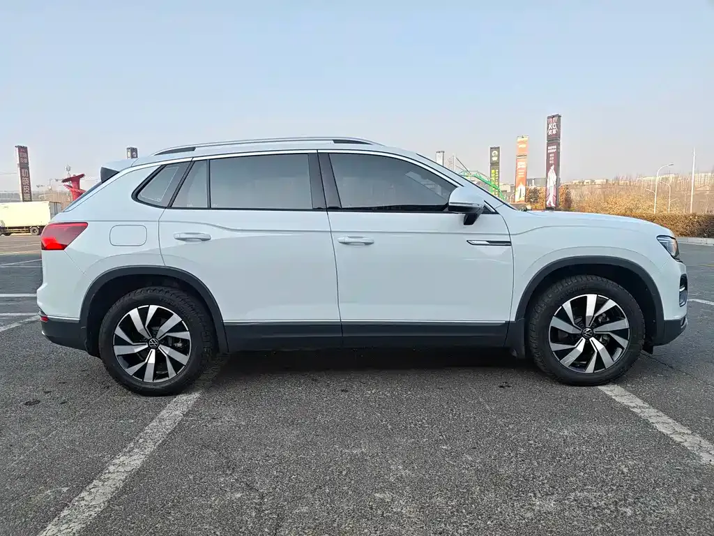 Volkswagen Tayron 2022 из CN, фото 7