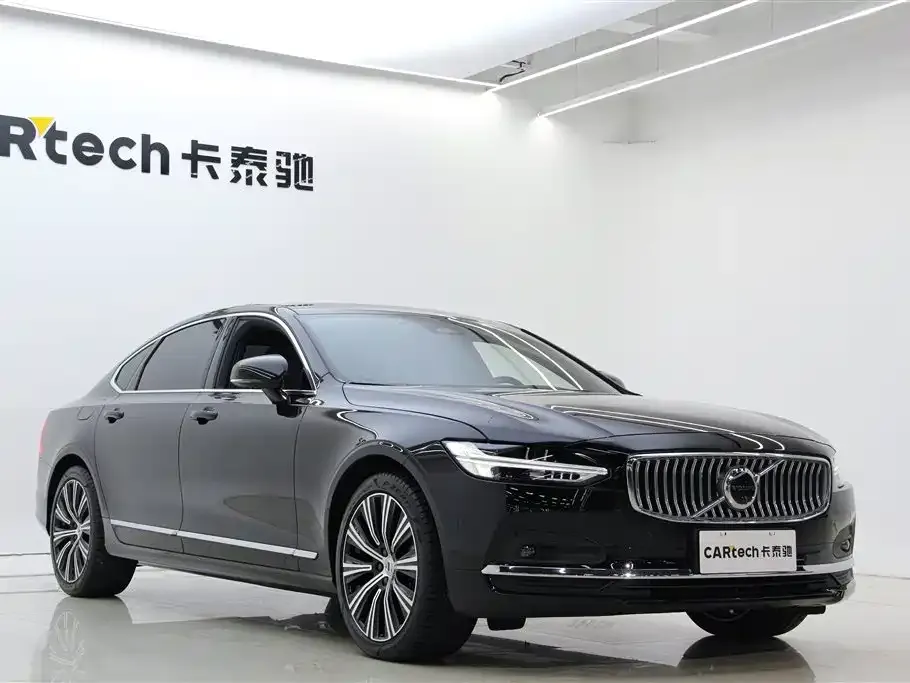 Volvo S90 2025 из CN, фото 3