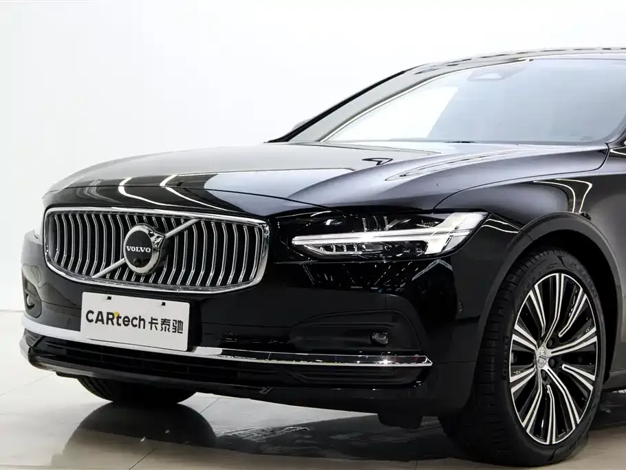 Volvo S90 2025 из CN, фото 7