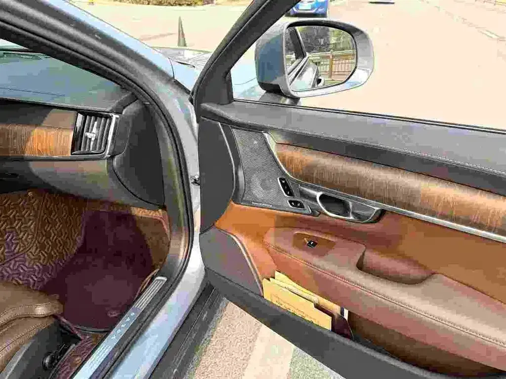 Volvo V90 2022 из CN, фото 7