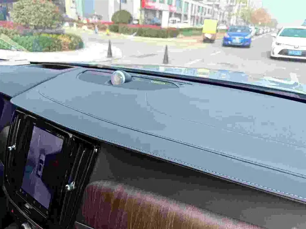 Volvo V90 2022 из CN, фото 8