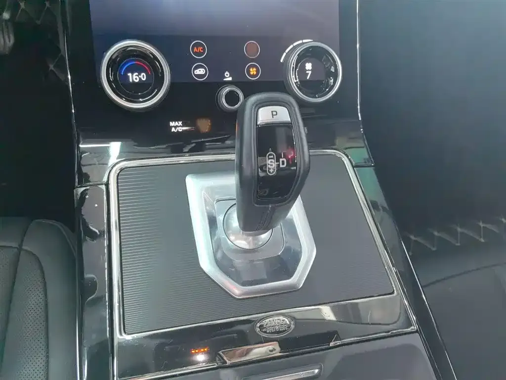 Land Rover Evoque 2021 из CN, фото 7
