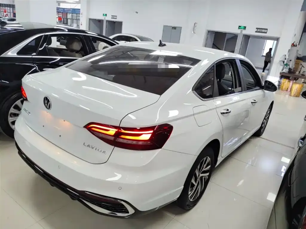 Volkswagen Lavida 2024 из CN, фото 7