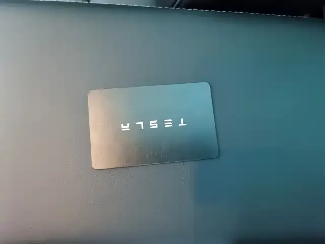 Tesla Model Y 2023 из CN, фото 8