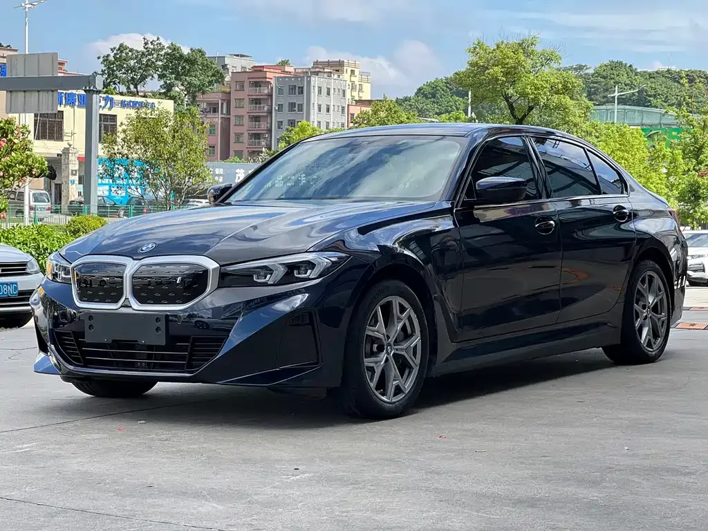 BMW i3 2023 из CN, фото 1
