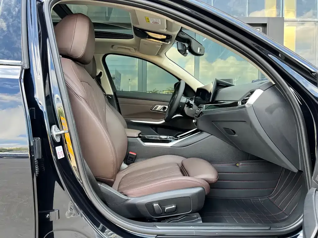BMW i3 2023 из CN, фото 9