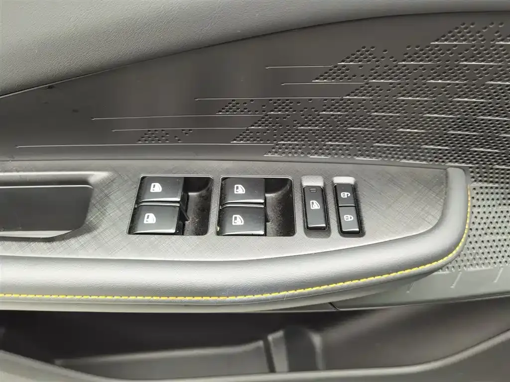 Changan UNI-V 2024 из CN, фото 9