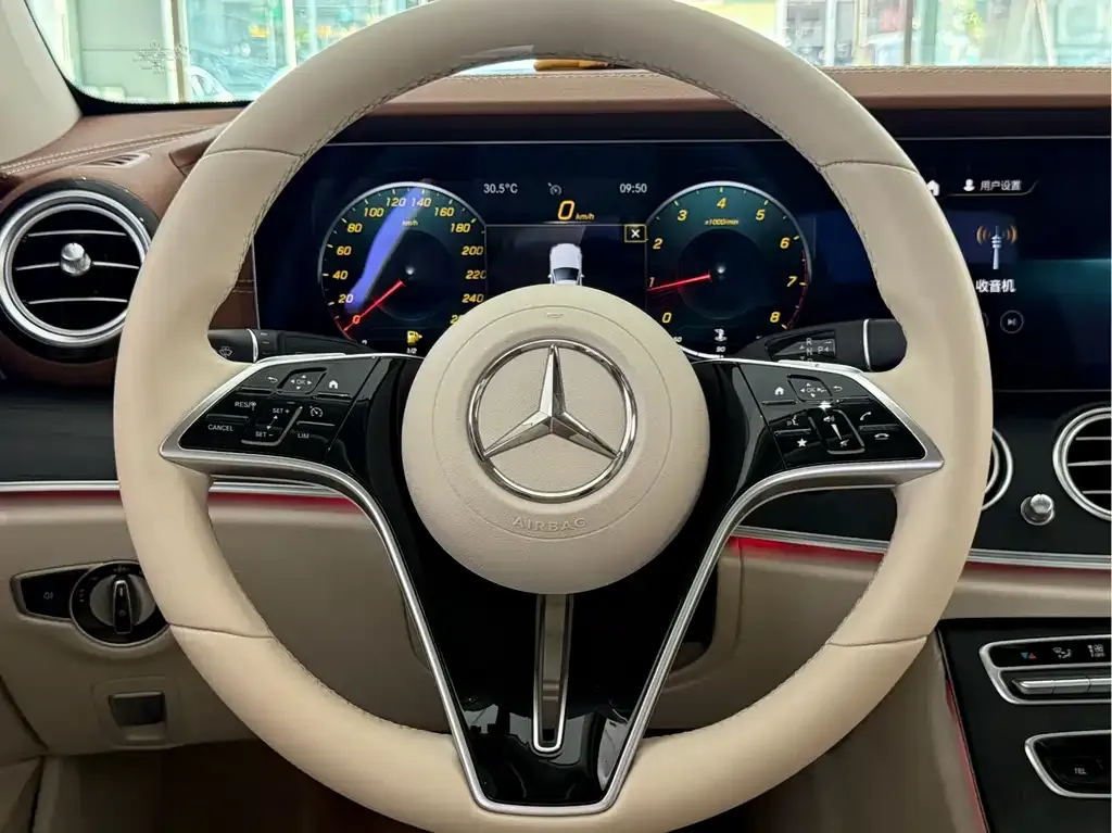 Mercedes-Benz E-Class 2021 из CN, фото 10