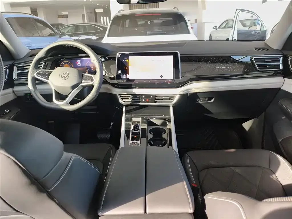 Volkswagen Teramont 2024 из CN, фото 10