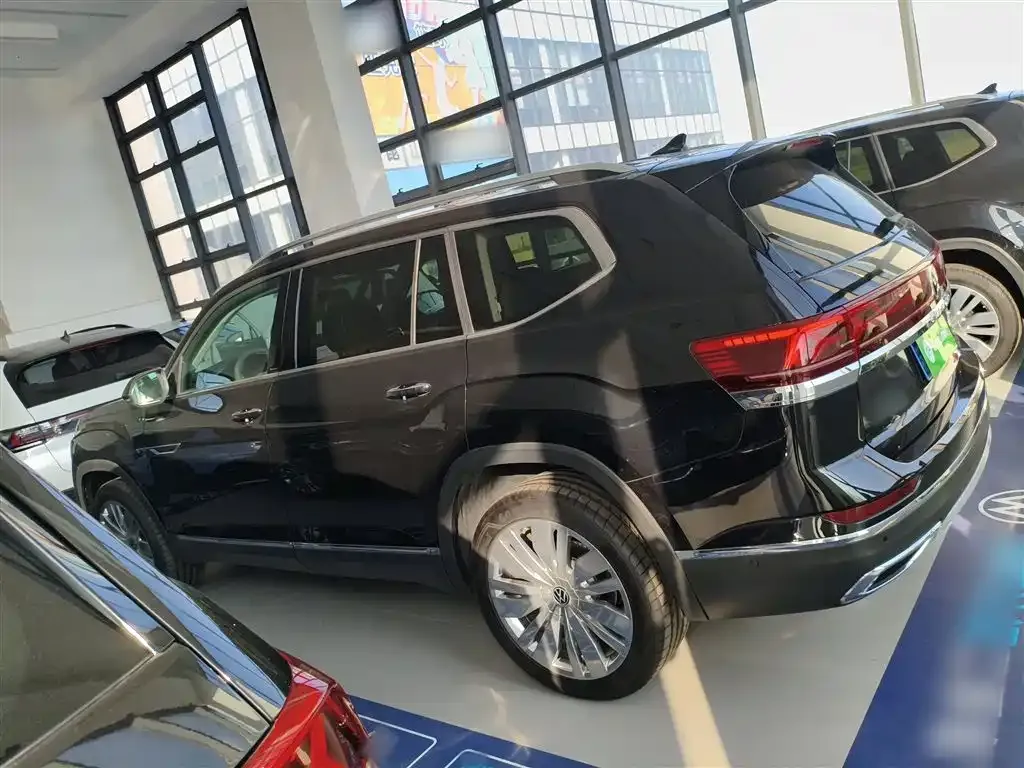 Volkswagen Teramont 2024 из CN, фото 5
