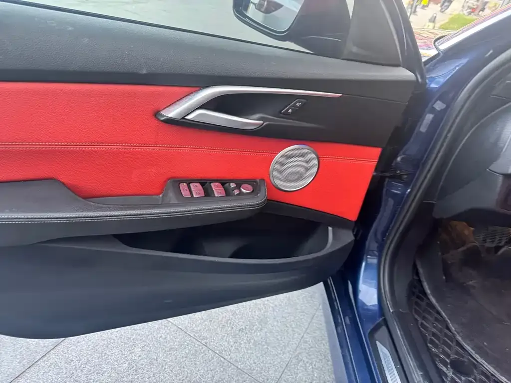 BMW 1 Series — фото 10