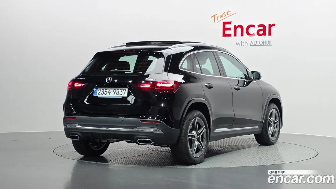 Mercedes-Benz GLA-Class — фото 2