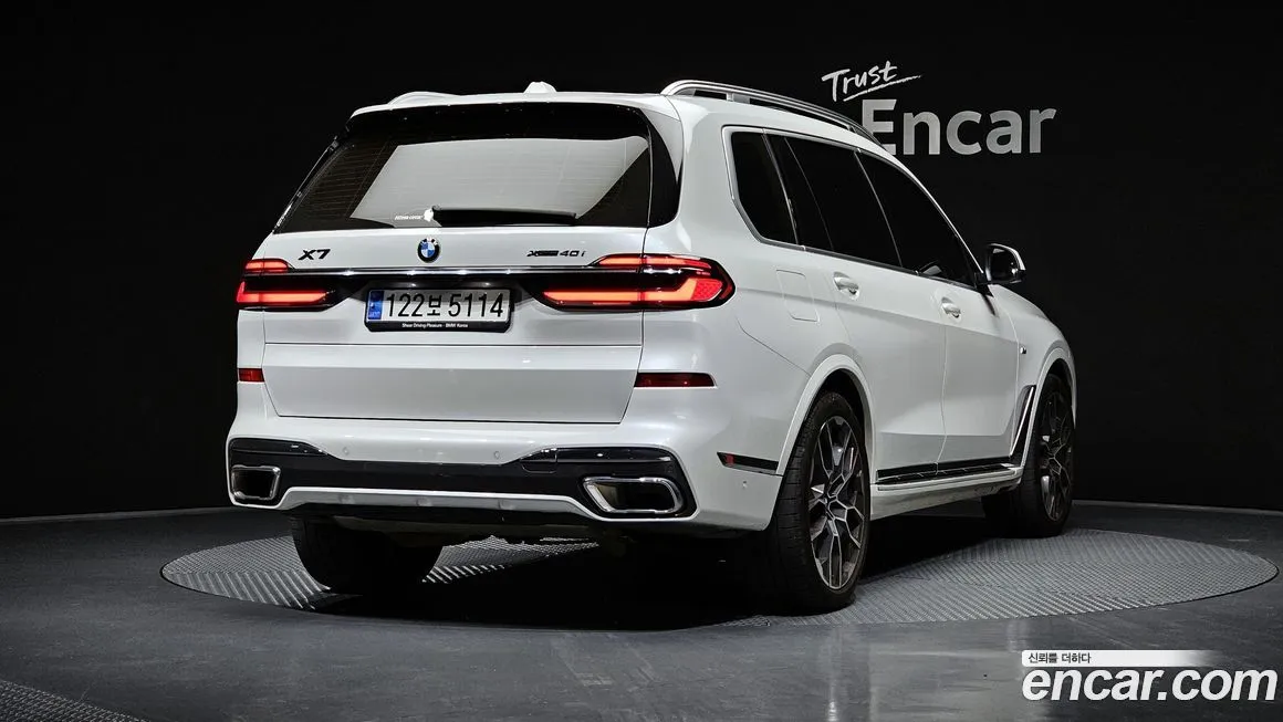 BMW X7 — фото 2