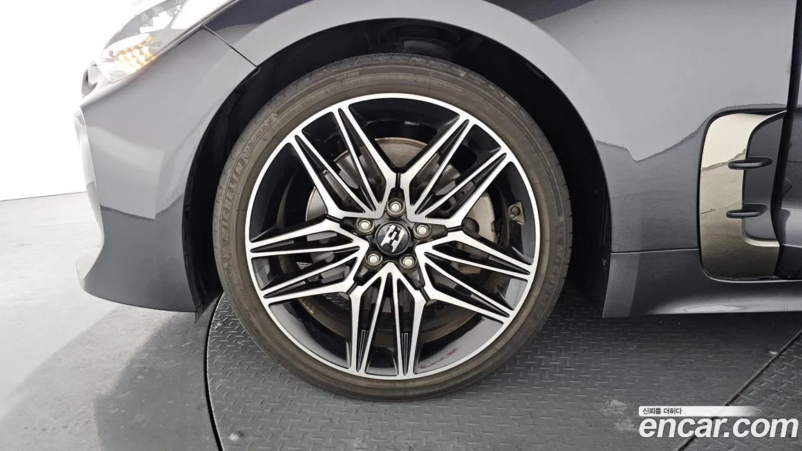 Kia Stinger 2021 из KR, фото 5