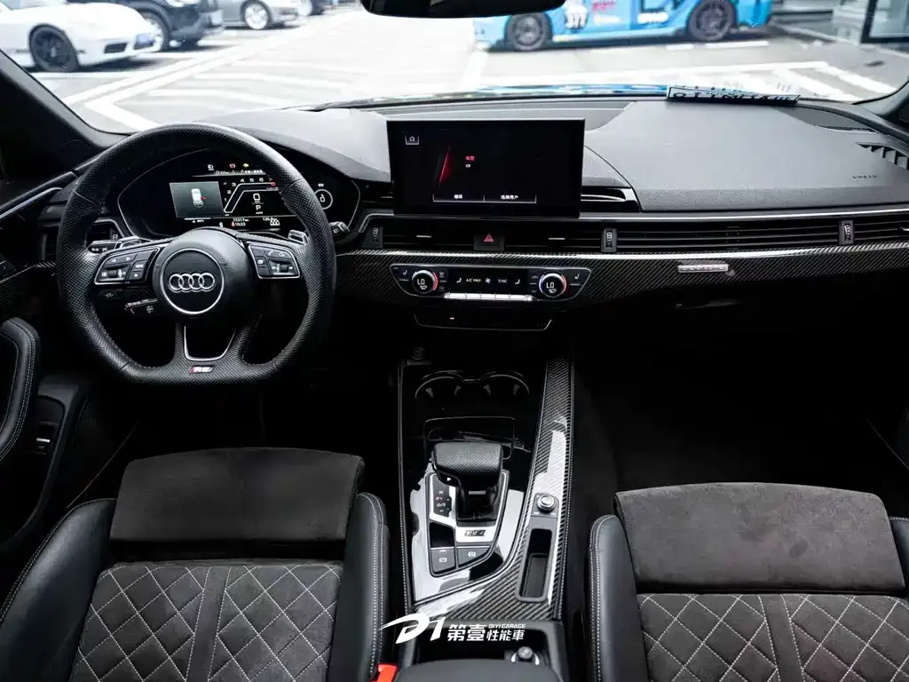 Audi RS 4 2021 из CN, фото 10
