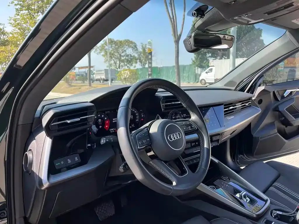 Audi A3 2022 из CN, фото 10