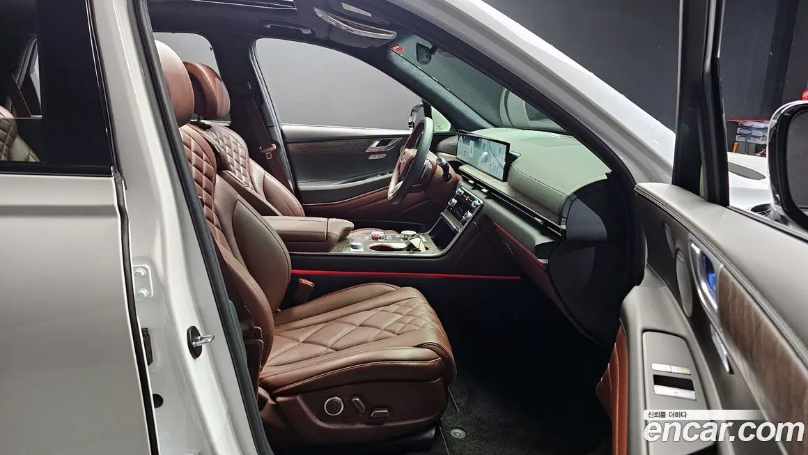 Genesis GV80 — фото 10