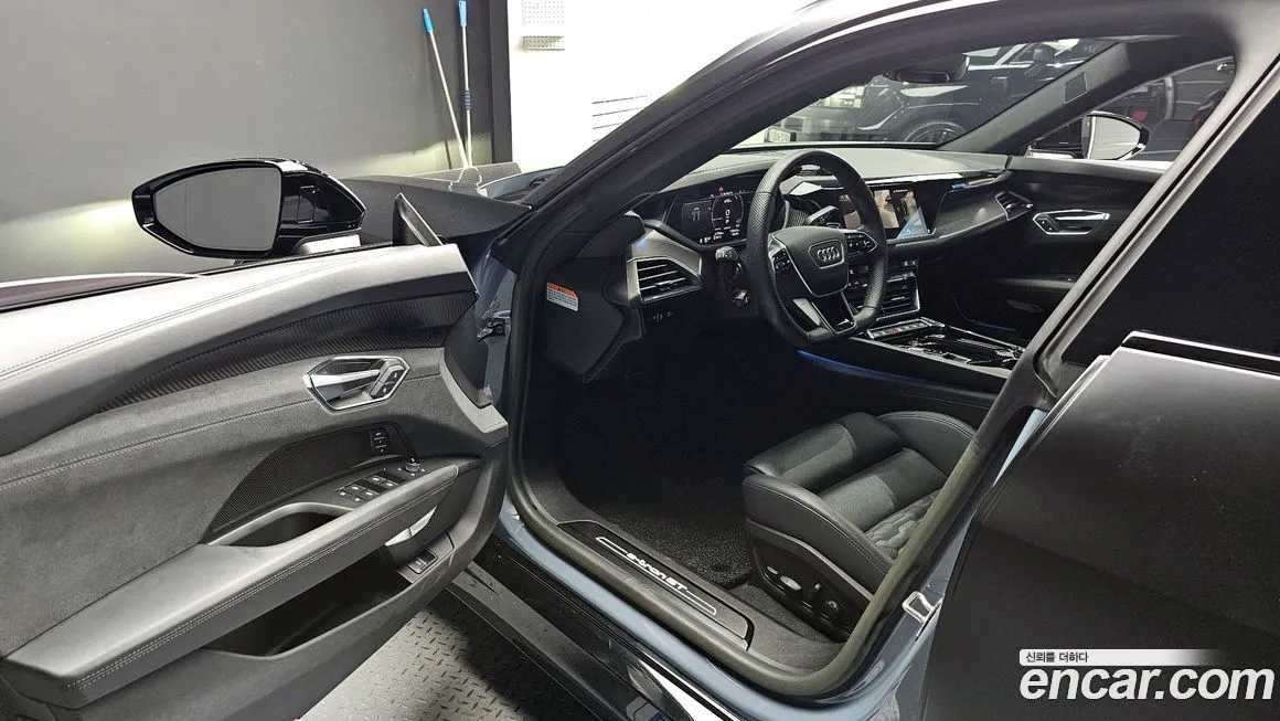 Audi e-tron GT 2022 из KR, фото 10
