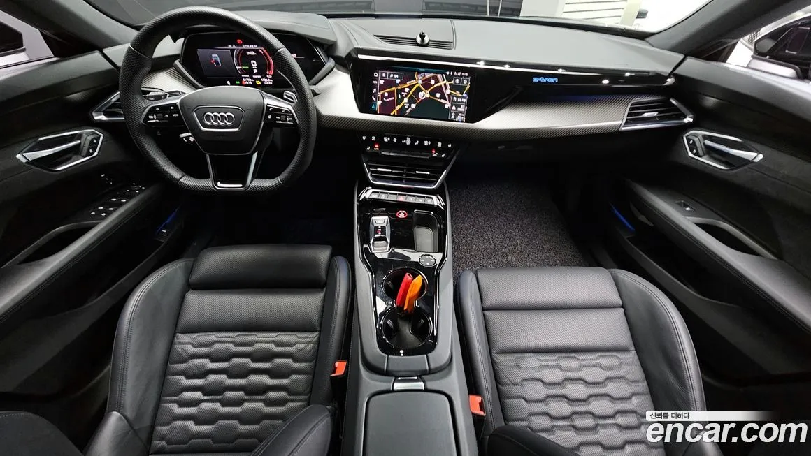 Audi e-tron GT 2022 из KR, фото 7