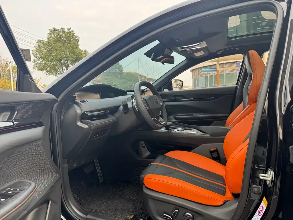 Changan UNI-V 2024 из CN, фото 10