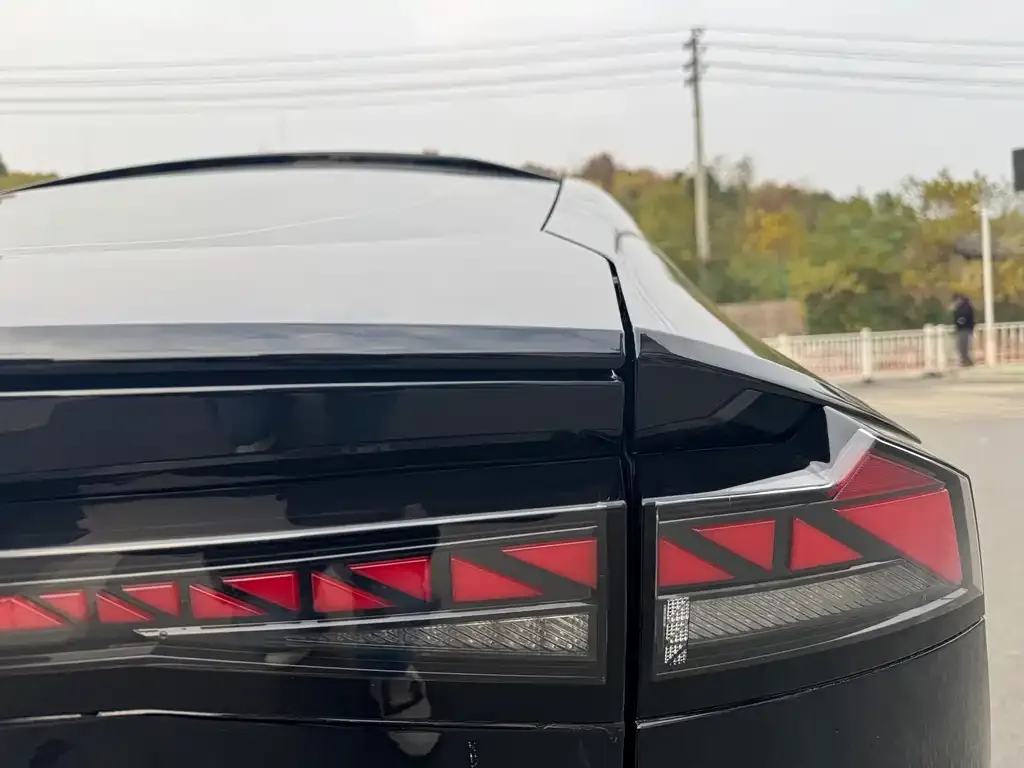Changan UNI-V 2024 из CN, фото 6