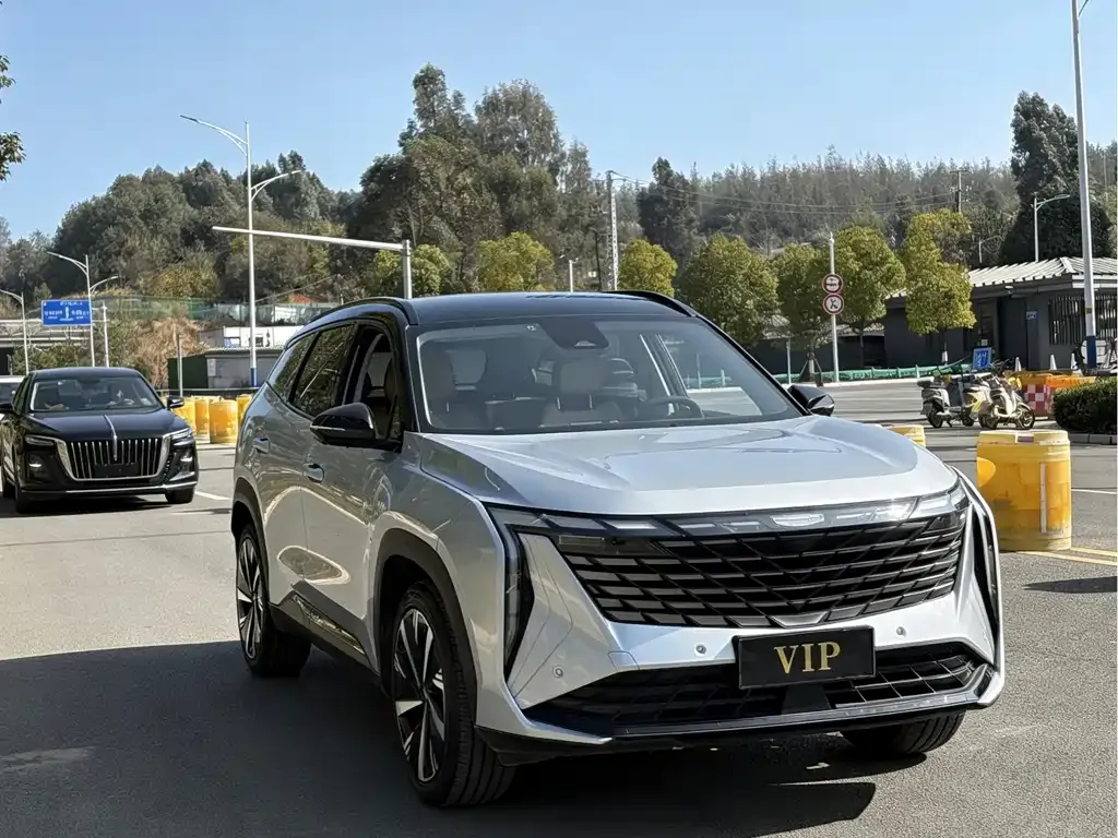 Geely Boyue L 2023 из CN, фото 3