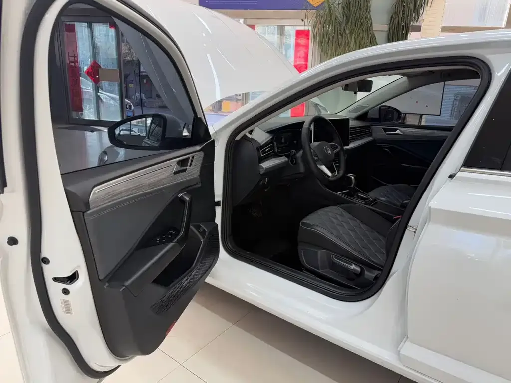 Volkswagen Sagitar 2023 из CN, фото 8
