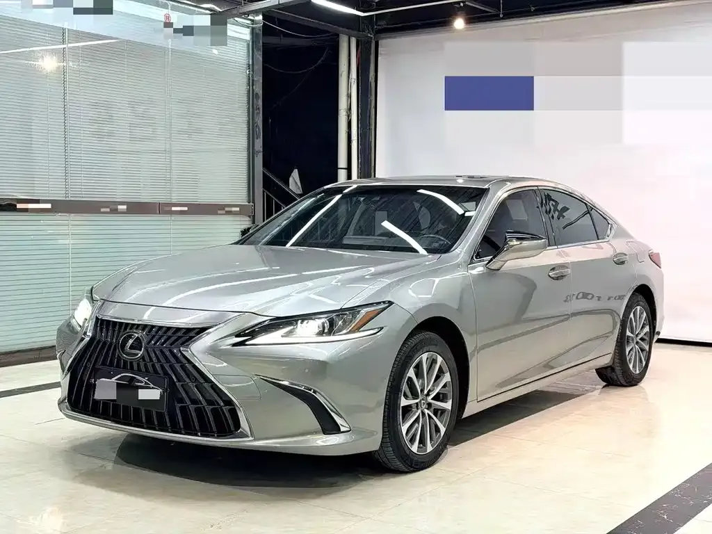 Lexus ES 2021 из CN, фото 3