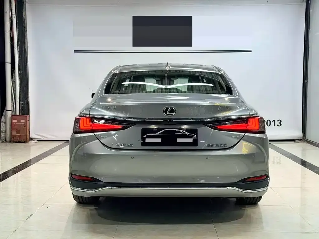 Lexus ES 2021 из CN, фото 8