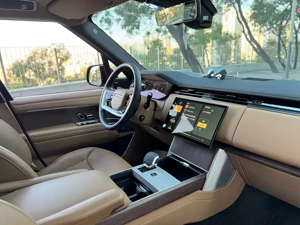 Land Rover Range Rover 2024 из CN, фото 10