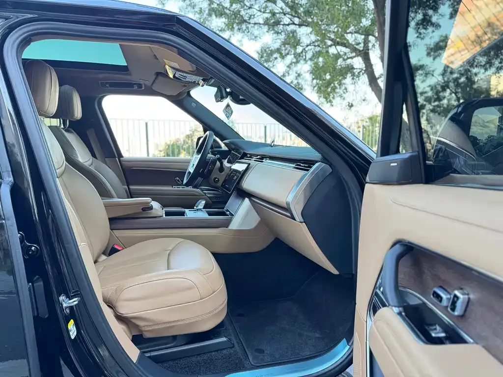 Land Rover Range Rover 2024 из CN, фото 9