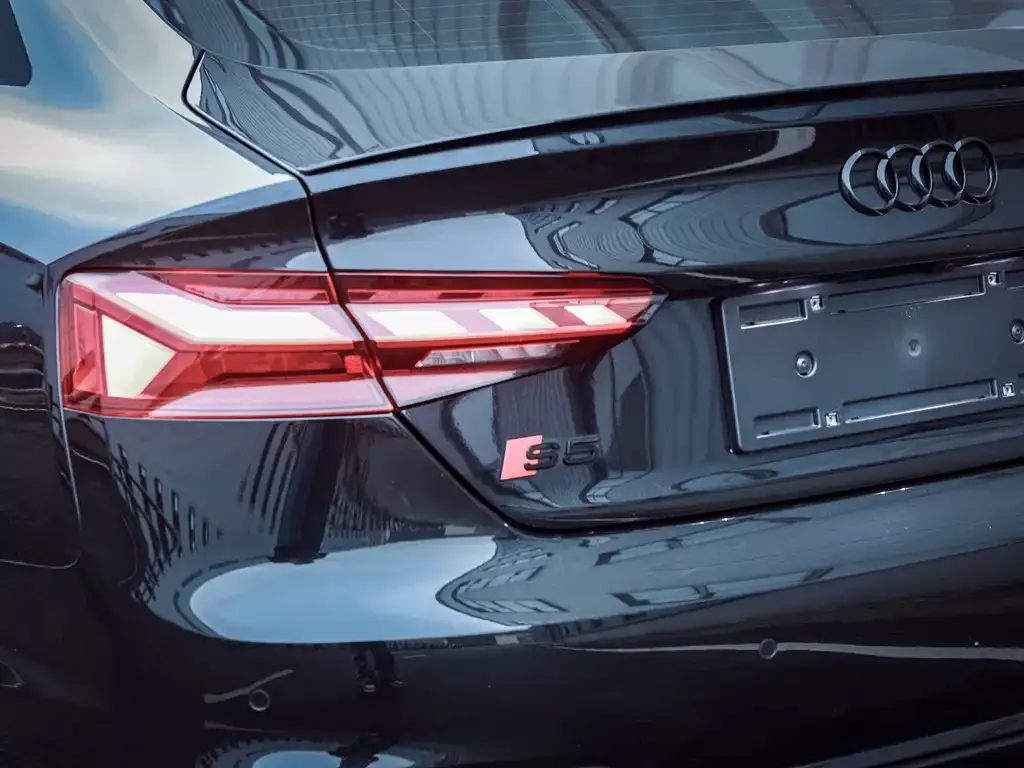 Audi S5 2024 из CN, фото 6