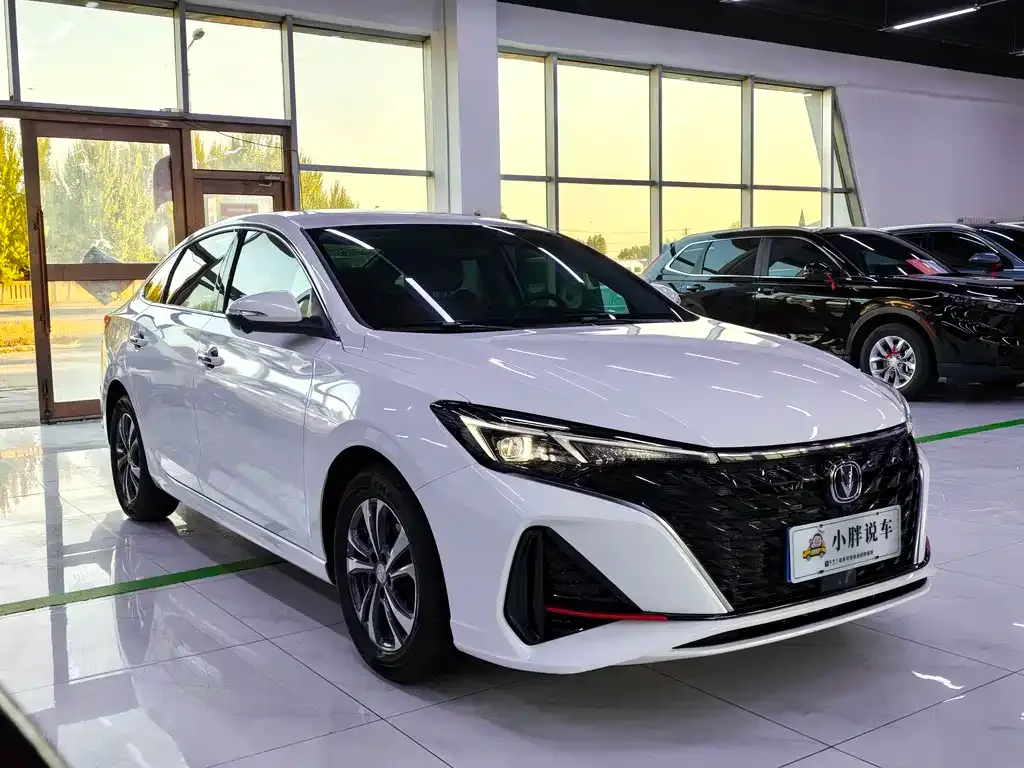 Changan Eado 2025 из CN, фото 3