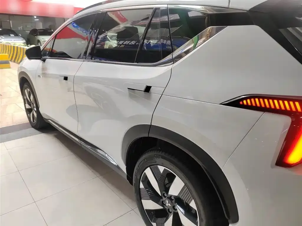 Mitsubishi AIRTREK 2022 из CN, фото 5