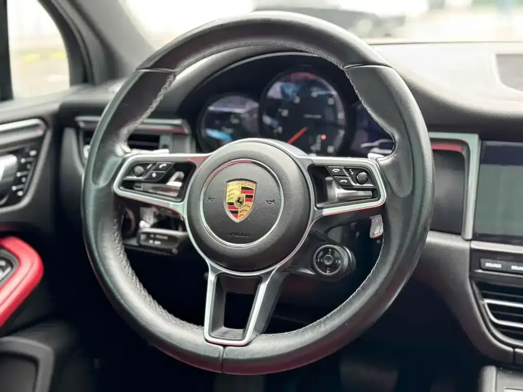 Porsche Macan 2021 из CN, фото 4