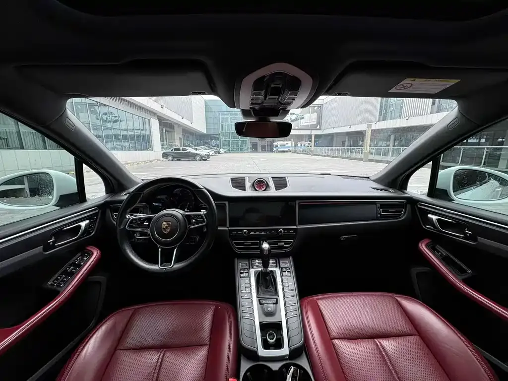 Porsche Macan 2021 из CN, фото 8