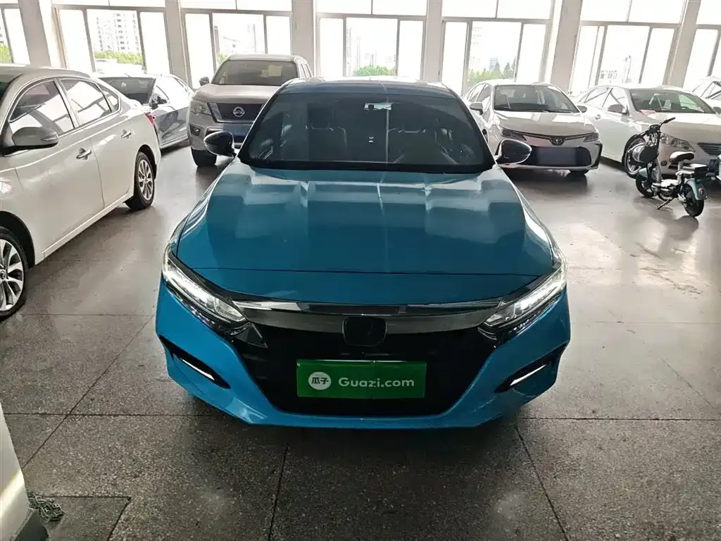 Honda Accord — фото 3