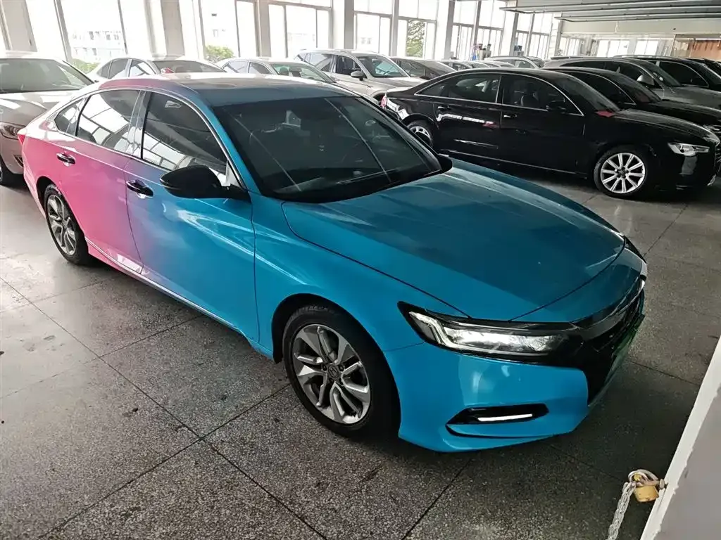 Honda Accord — фото 4