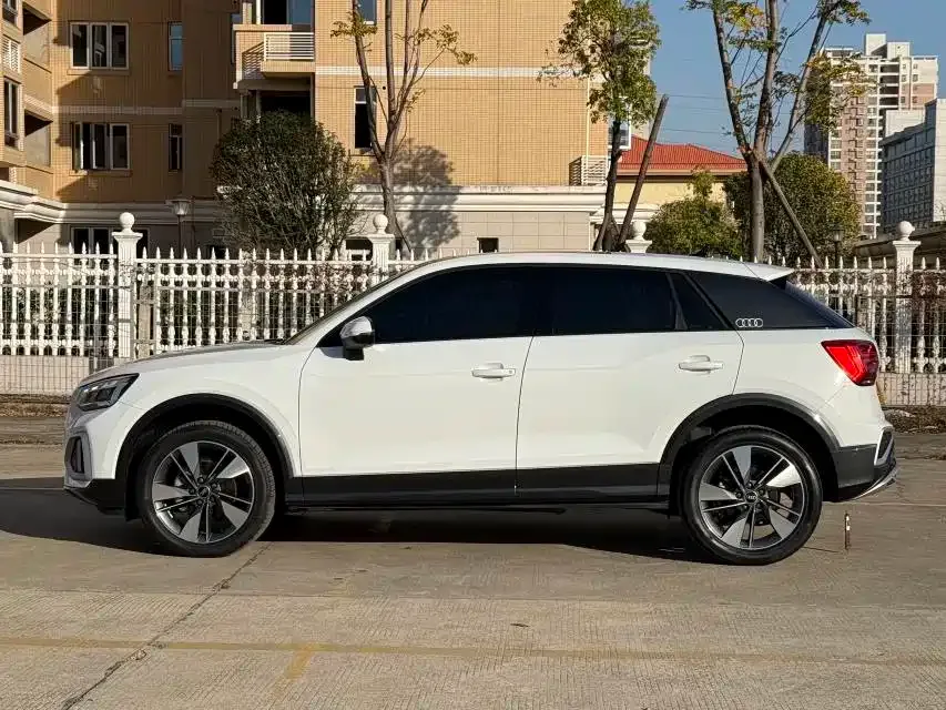 Audi Q2L 2022 из CN, фото 5