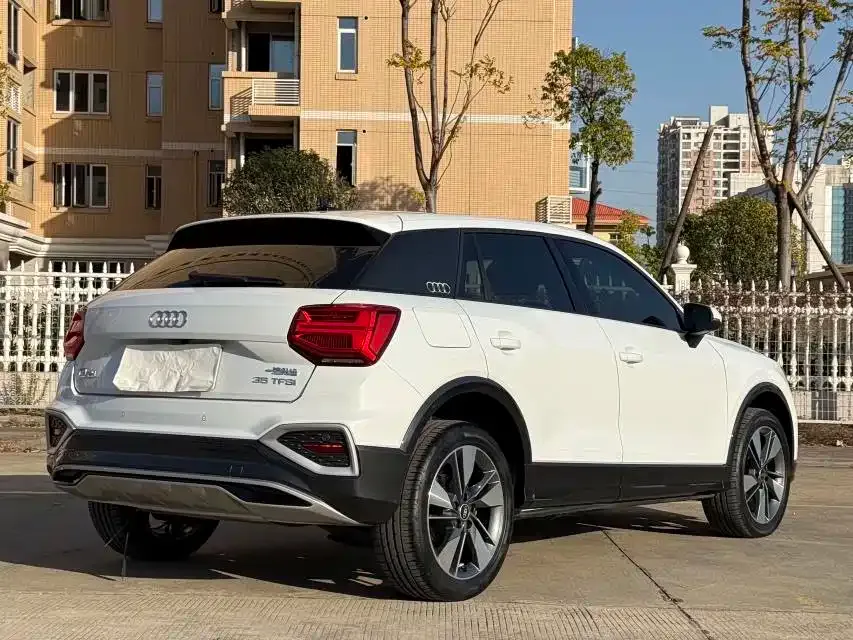 Audi Q2L 2022 из CN, фото 8