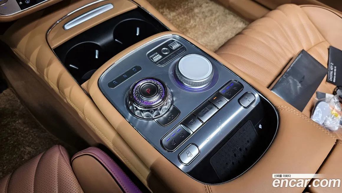 Genesis G90 — фото 9