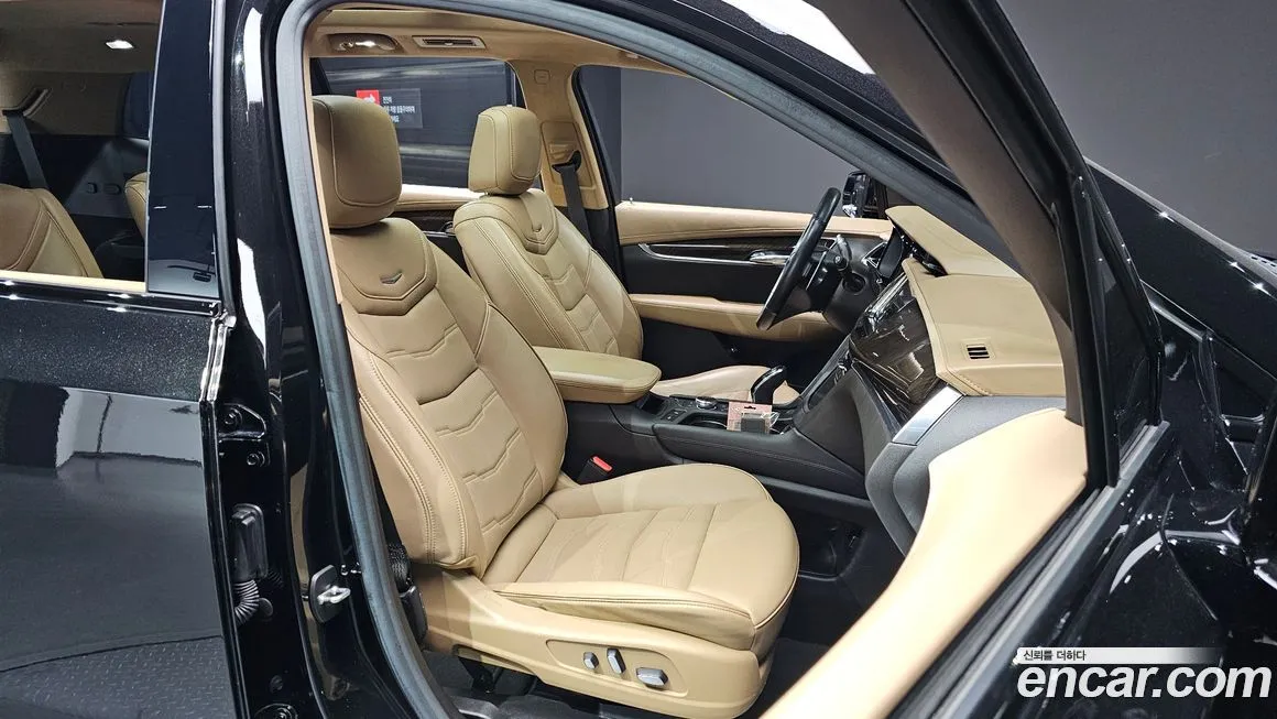 Cadillac XT6 2022 из KR, фото 10