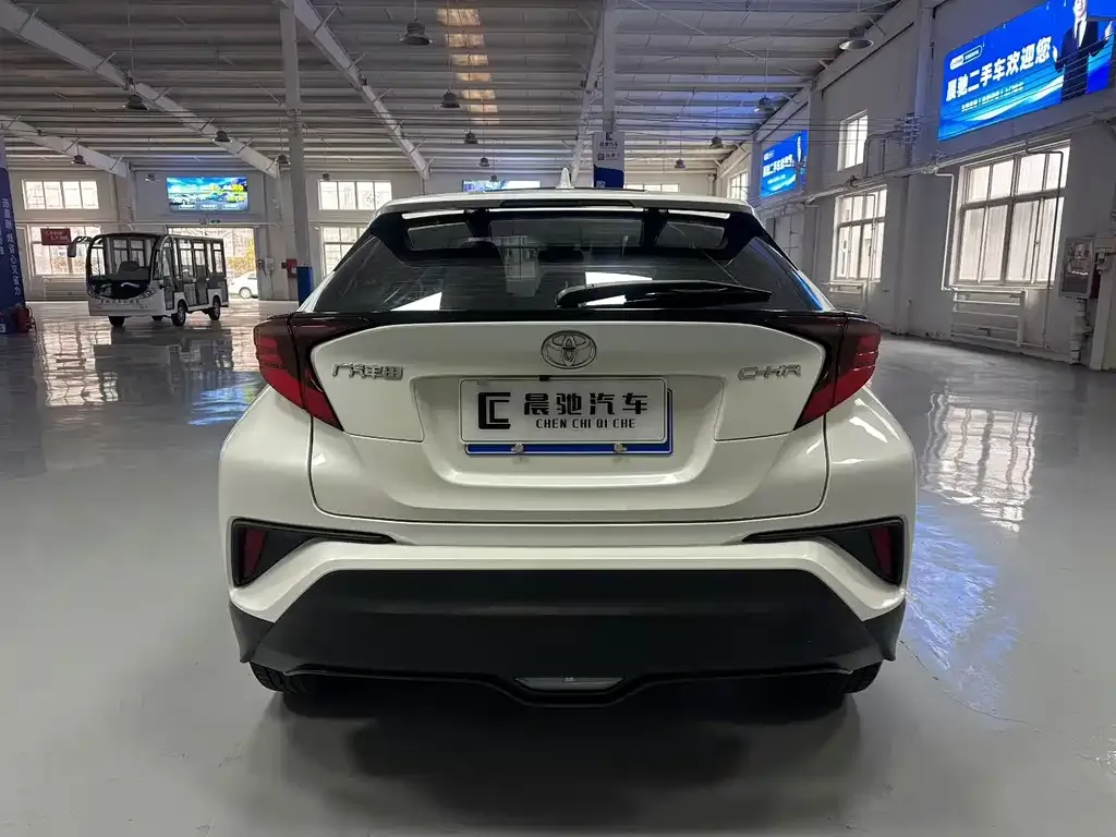 Toyota C-HR 2022 из CN, фото 5