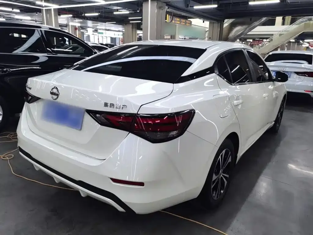Nissan Sylphy 2023 из CN, фото 7
