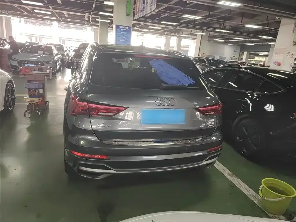 Audi Q3 2021 из CN, фото 6