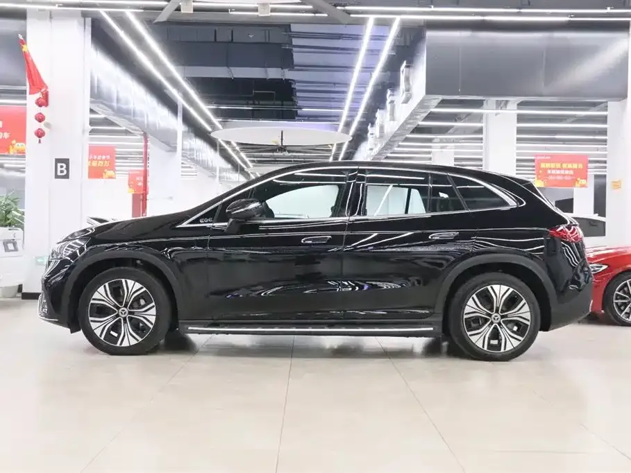 Mercedes-Benz EQE SUV 2025 из CN, фото 3