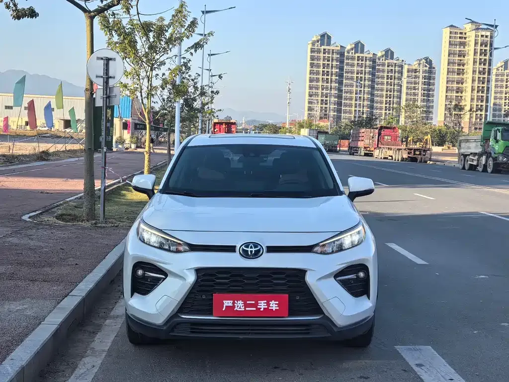 Toyota Wildlander 2022 из CN, фото 2